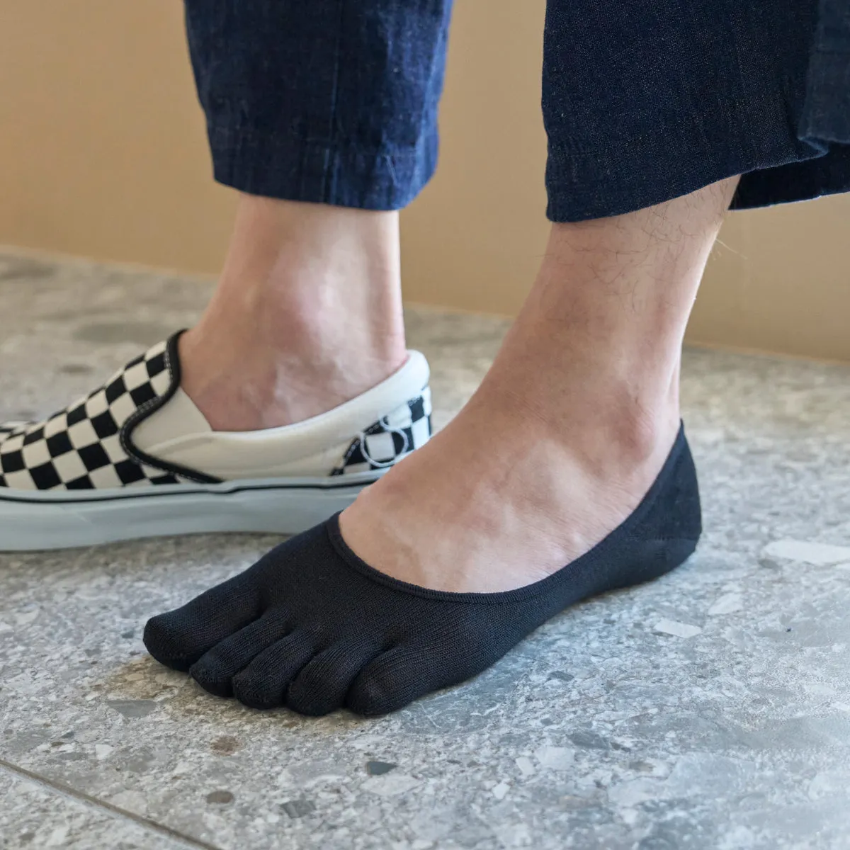 062110177 Lyocell Toe No-Show Socks M