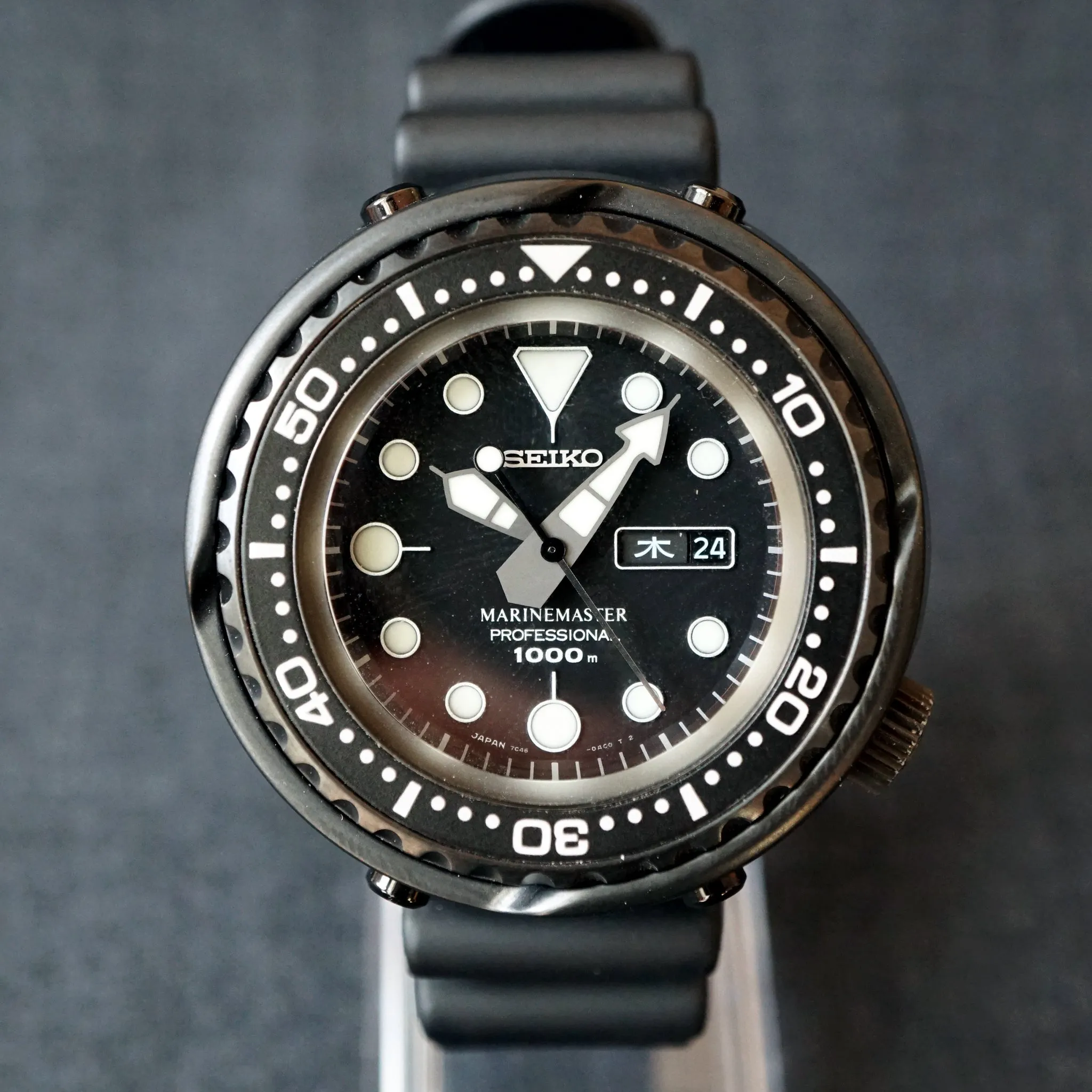 2015 SEIKO MARINEMASTER "DARTH TUNA" 1000M SBBN013 / 7C46-0AA0 DIVERS WATCH