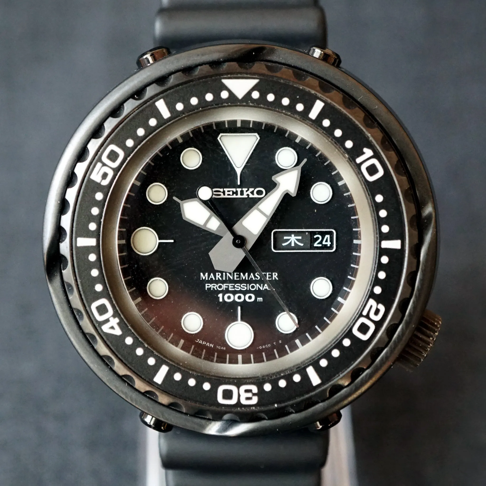 2015 SEIKO MARINEMASTER "DARTH TUNA" 1000M SBBN013 / 7C46-0AA0 DIVERS WATCH
