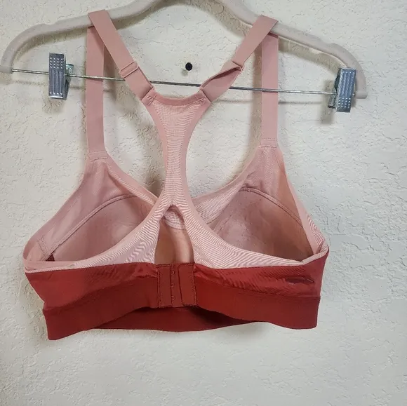Brooks Dare Racerback Women’s Run Bra for High Impact Running