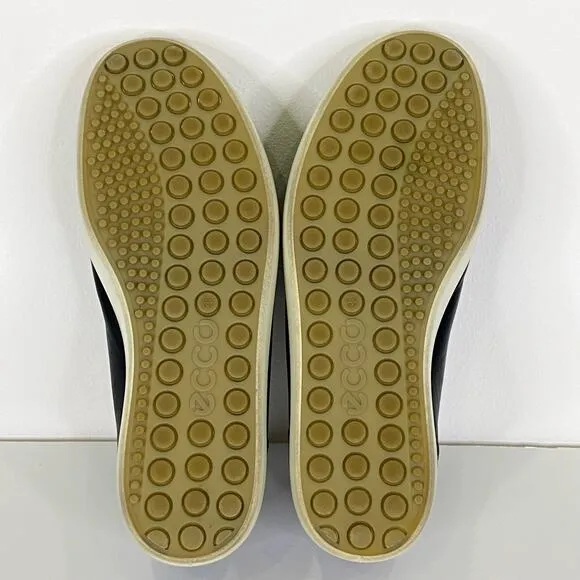 ECCO Soft 7 Women’s Size 7 Black Nubuck Leather Lace Up Sneaker EU Sz 38