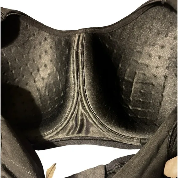 Livi Active Max Support Sports Bra 40 F