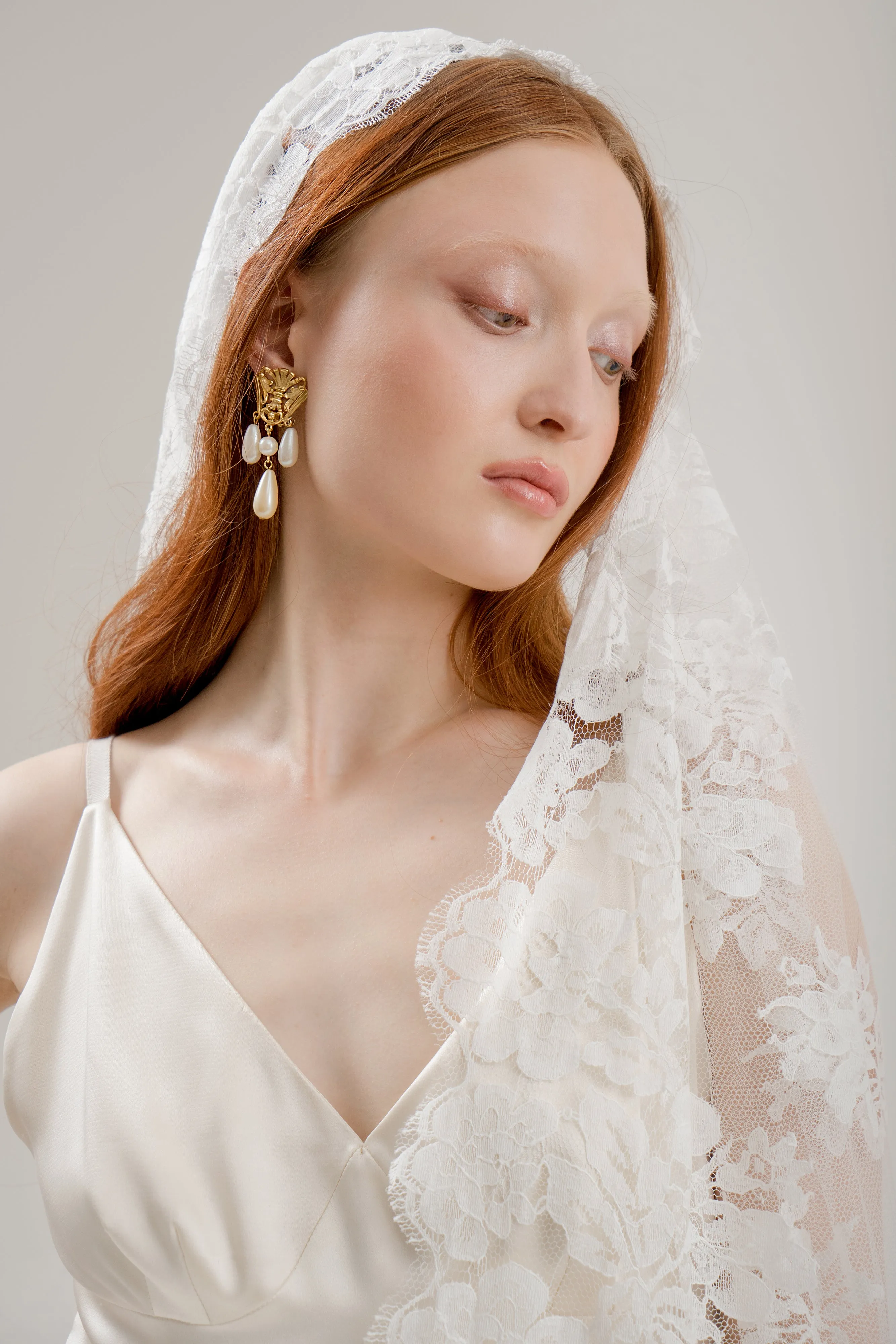 Mckenzie Mantilla Veil