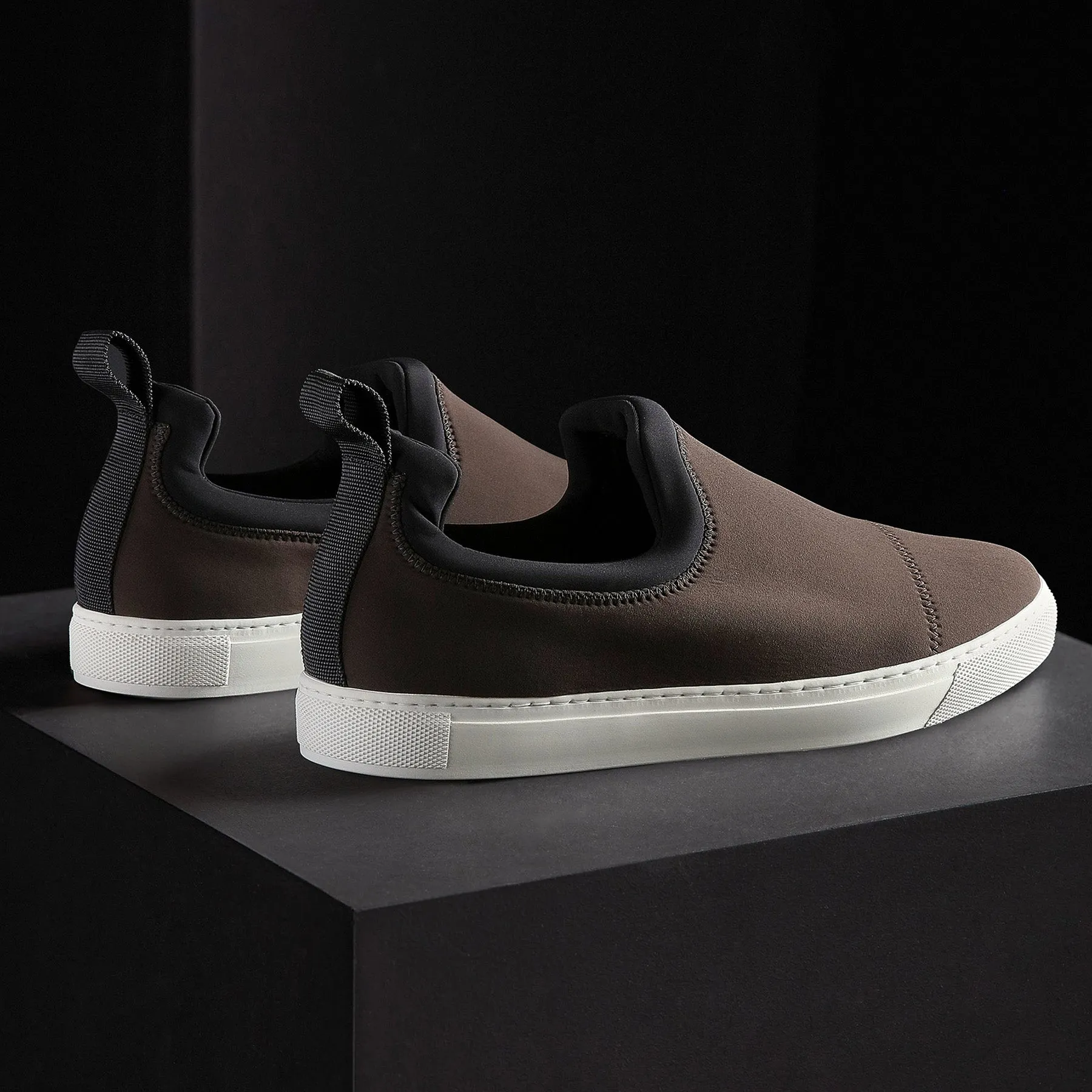 Men's Zuma Scuba Slip On - Kona