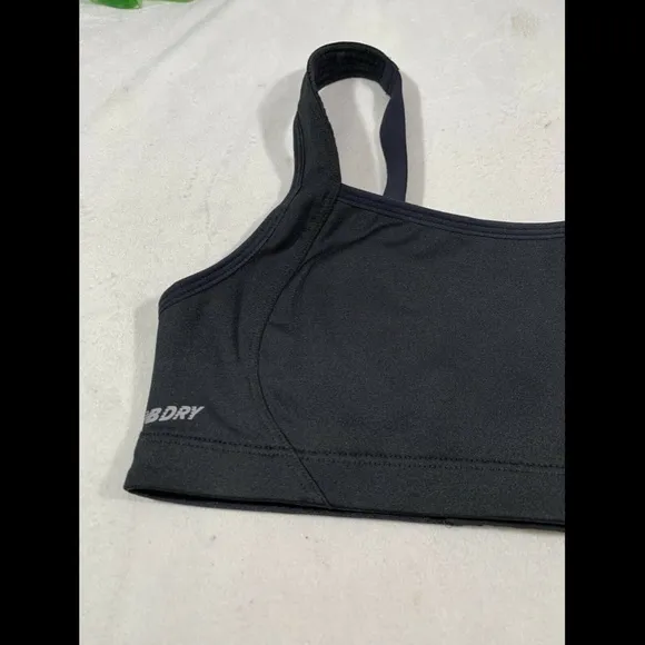 NEW‎ New Balance Breakthrough High Impact Sports Bra in Black [SZ 32D US]