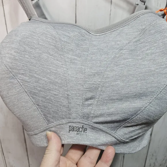 NWT Panache Sports Bra Women's Gray Underwire Running Athletic Stretch Size 36GG
