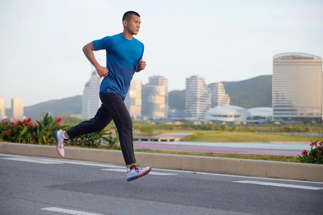 Pantalon de running léger Homme - KIPRUN Run 500 Light Noir