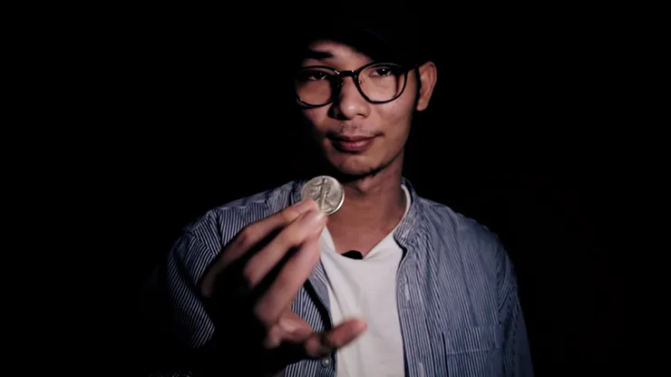Skymember Presents Monarch (Walking Liberty) by Avi Yap