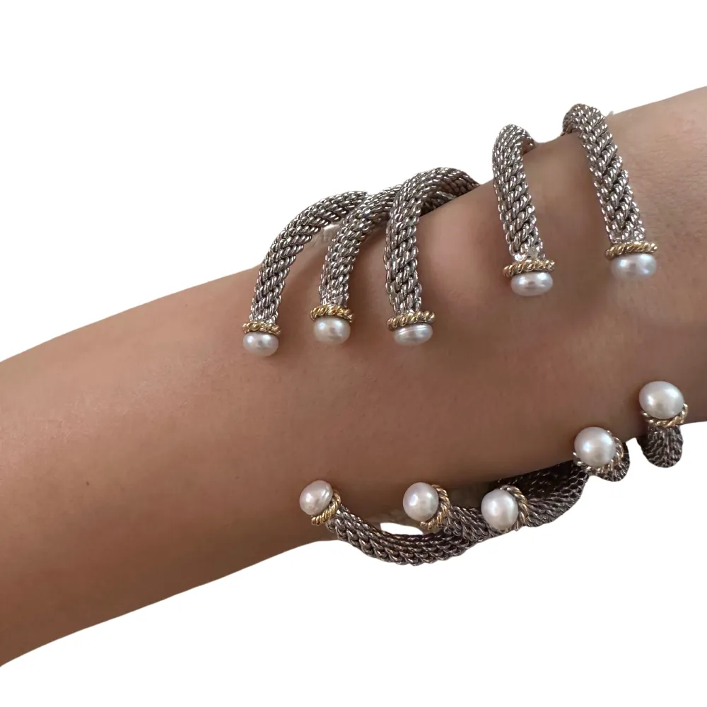 Snake bracelet