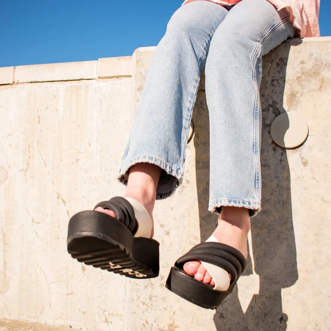 Sorel: Cameron Flatform Puff in Black