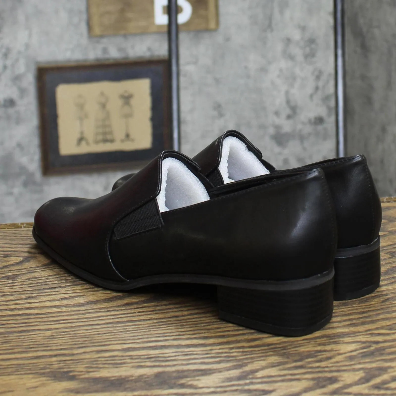 Trotters Women's Slip On Ash Loafer Shoes T4158001 Black 9.5N