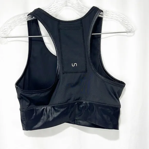Urban Savage Stash Bra Pocket Sports Bra w Satin Trim in Black Medium