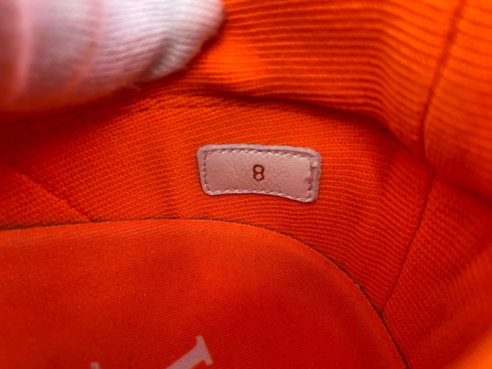 V.N.R. Sneaker