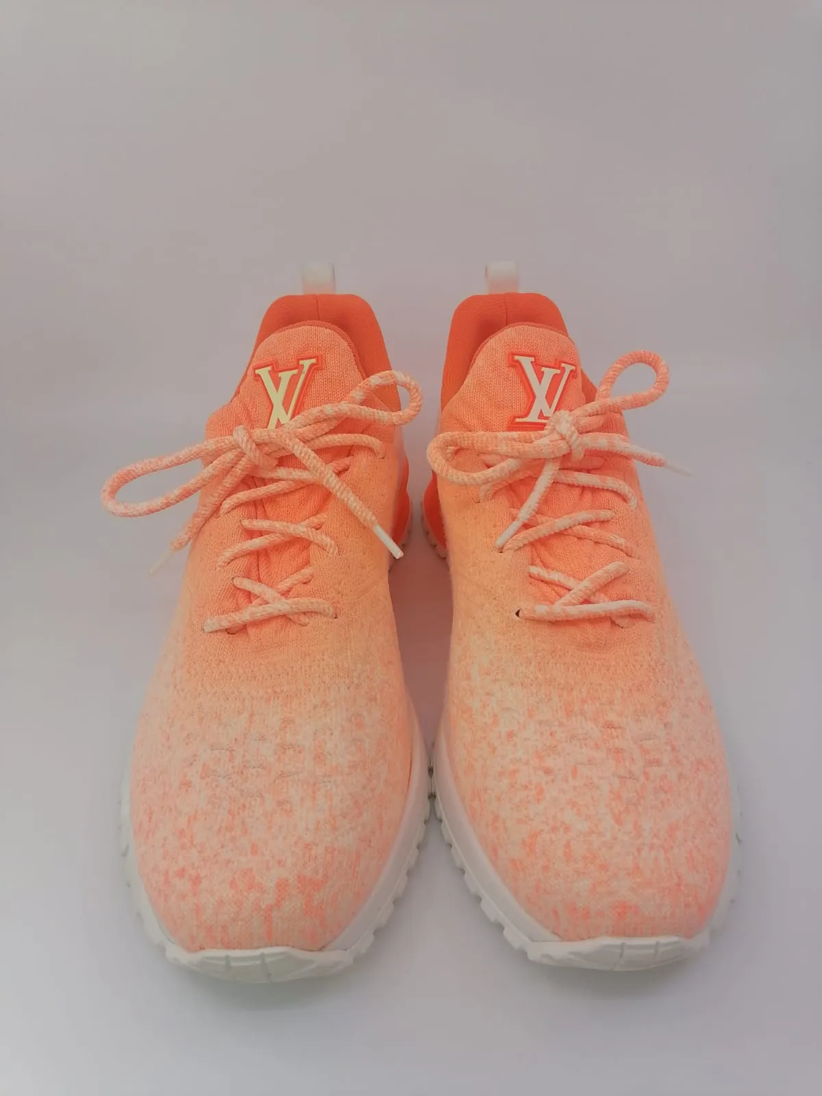 V.N.R. Sneaker